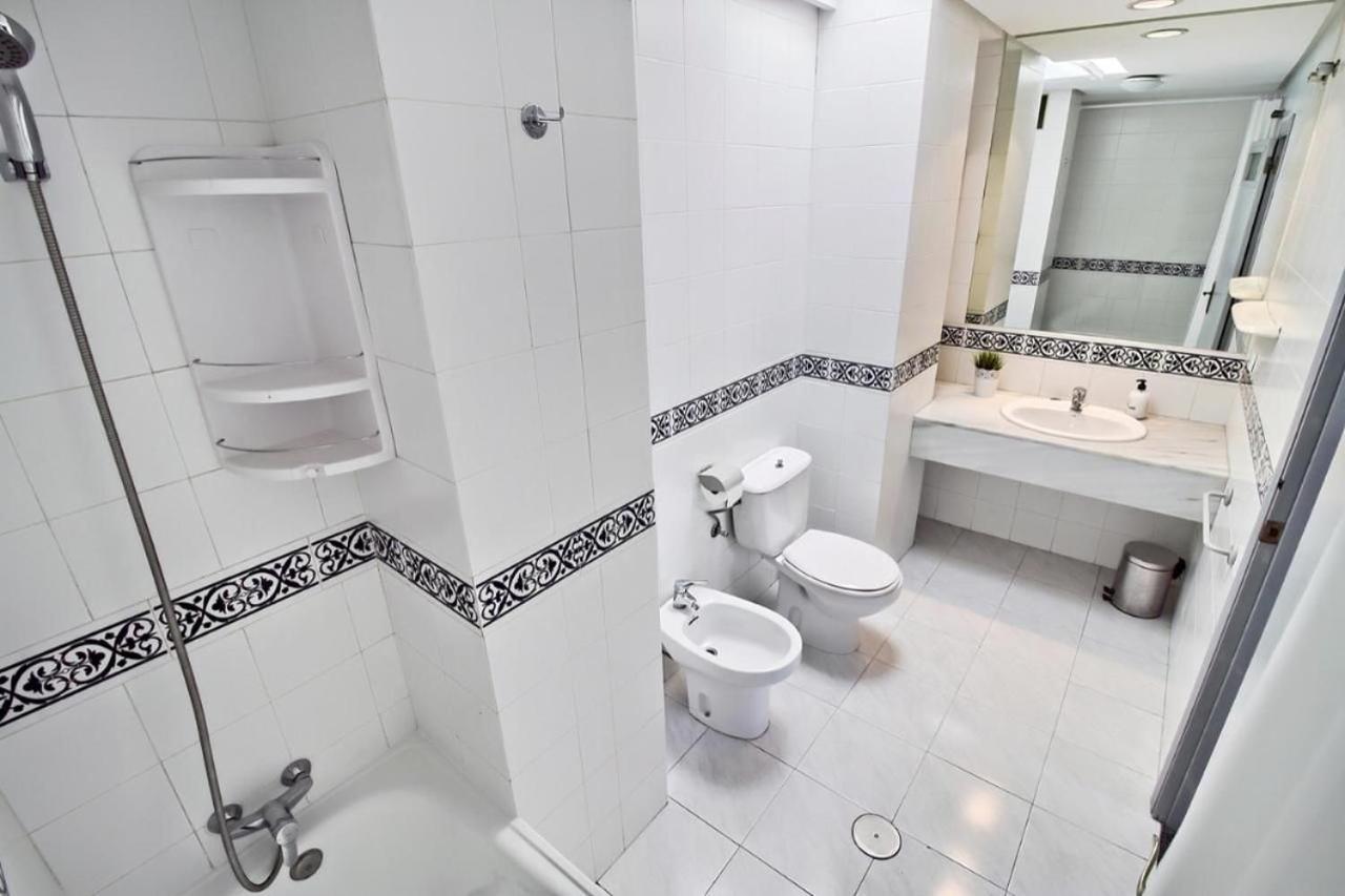 Atico Con Terraza Privada En Malaga Centro Διαμέρισμα Εξωτερικό φωτογραφία