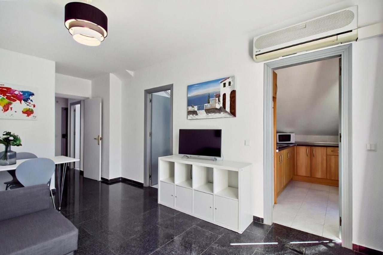 Atico Con Terraza Privada En Malaga Centro Διαμέρισμα Εξωτερικό φωτογραφία